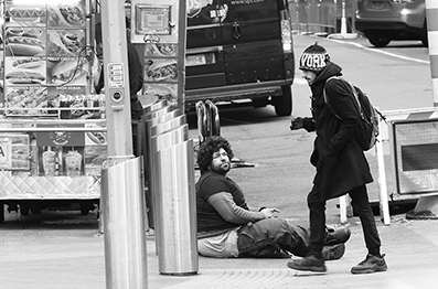 Homeless : Street Life : New York : Personal Photo Projects : Photos : Richard Moore : Photographer